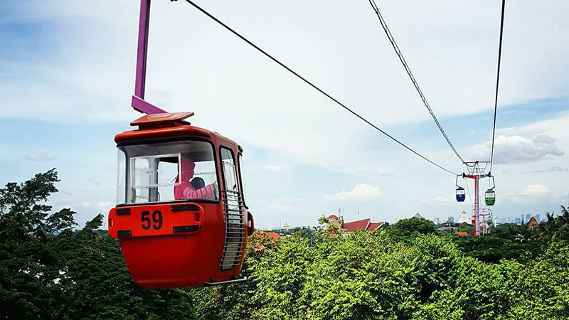 Taman Mini Indonesia Indah - Kereta Gantung