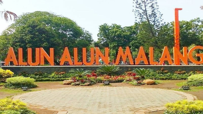 Tempat wisata di Malang - Alun Alun Malang