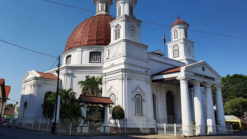 Tempat Wisata di Semarang dan Sekitarnya - Gereja Blenduk Kota Lama